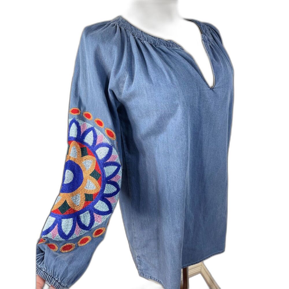 Sorrento Embroidered Sleeve Chambray Peasant Top Blouse Small Denim Blue Artisan
